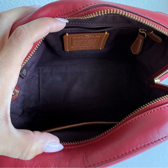 Coach Camera Bag In Signature Canvas With Scattered Apple Print- rare print - Picture 6 of 7